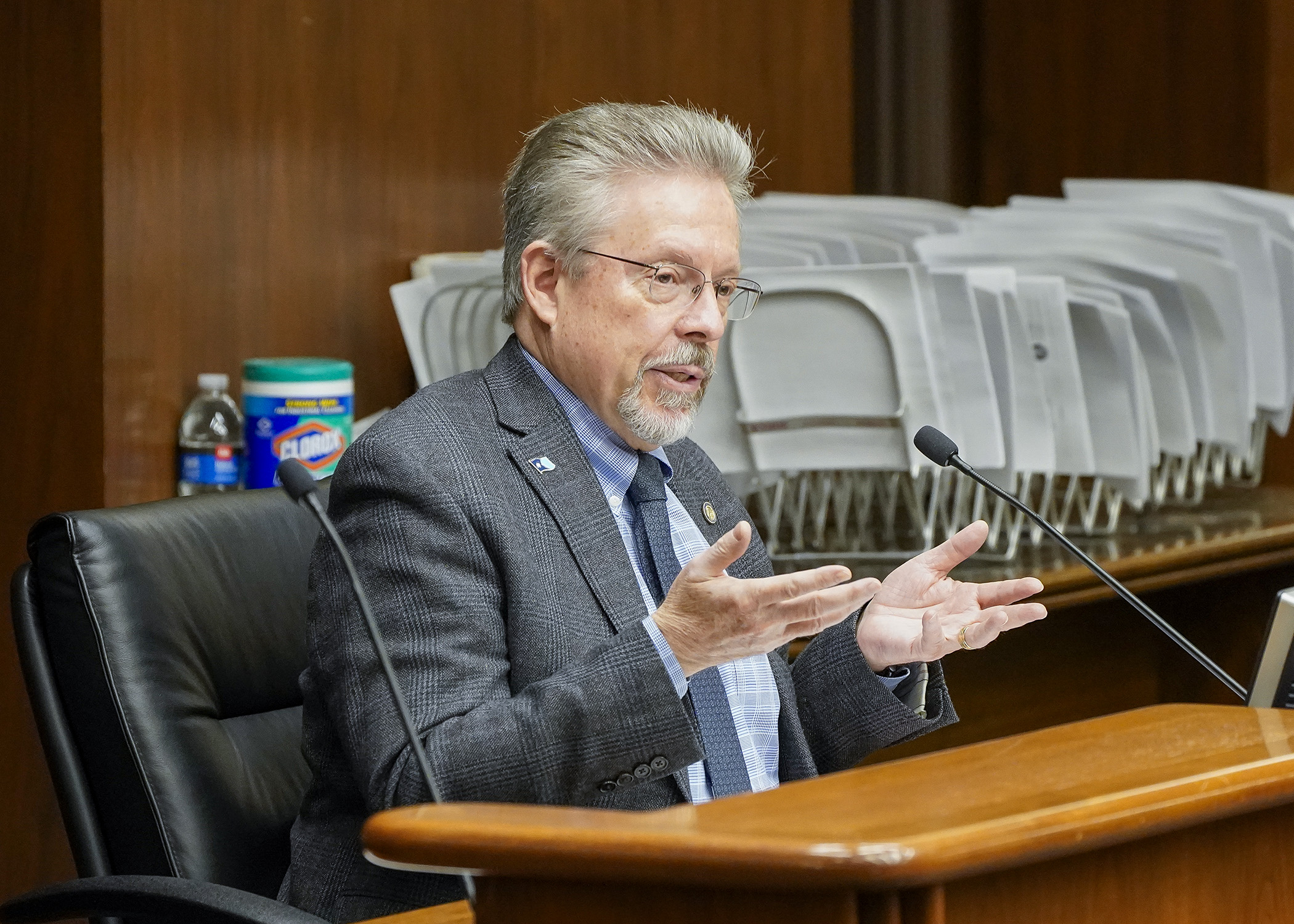 Rep. Steve Elkins presents HF1342 to the House Property Tax Division April 3. The proposal would authorize cities to create land-value taxation districts. (Photo by Andrew VonBank)